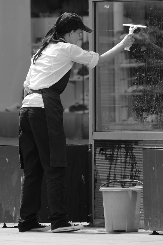 window cleaning cost in London