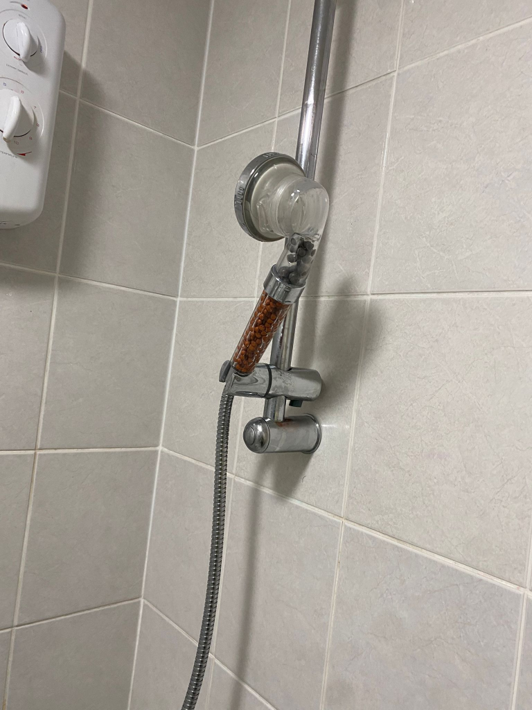 How to Clean Limescale from Shower Glass in London