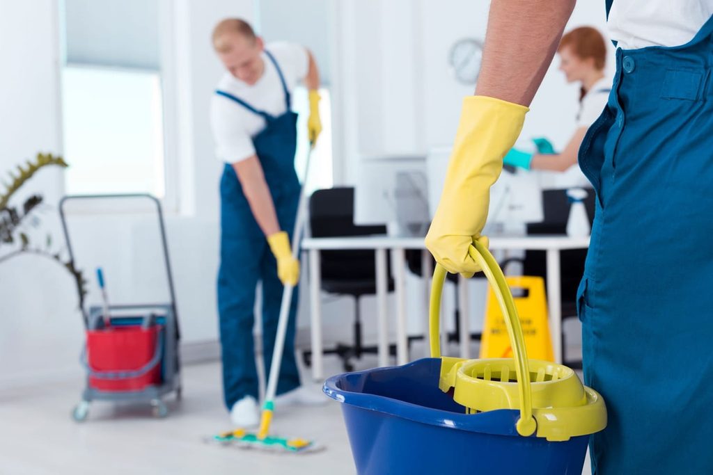 Short Term Rental Cleaning London The Complete Guide for Airbnb & Holiday Let Hosts 4 short term rental cleaning service in London1